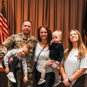 Meet your Posher, Bobbi